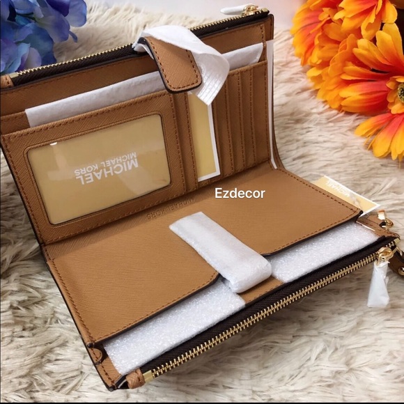 NWT Michael Kors Jet Set Double Zip Wristlet Brown - Picture 6 of 8